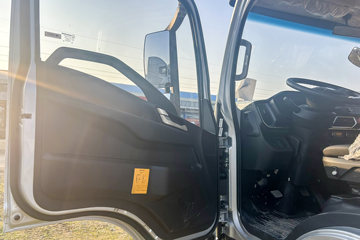 ����HOWO���� 2025�� 2.5L���� 180���� �й�����12�� 4.15�׵��Ų�դʽ�ῨͼƬ