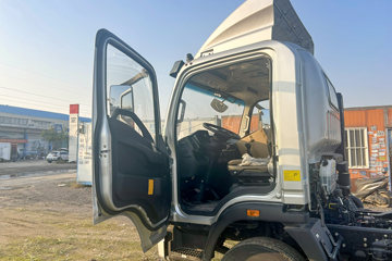 ����HOWO���� 2025�� 2.5L���� 180���� �й�����12�� 4.15�׵��Ų�դʽ�ῨͼƬ
