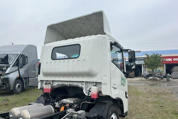 Զ�� ����H9E ���˰� 4X2 4.02�׵��Ŵ��綯��س� ��о132.6kWhͼƬ