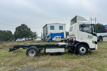 Զ�� ����H9E ���˰� 4X2 4.02�׵��Ŵ��綯��س� ��о132.6kWhͼƬ