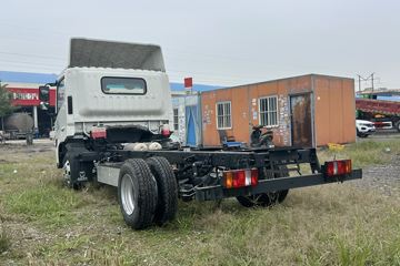 Զ�� ����H9E ���˰� 4X2 4.02�׵��Ŵ��綯��س� ��о132.6kWhͼƬ