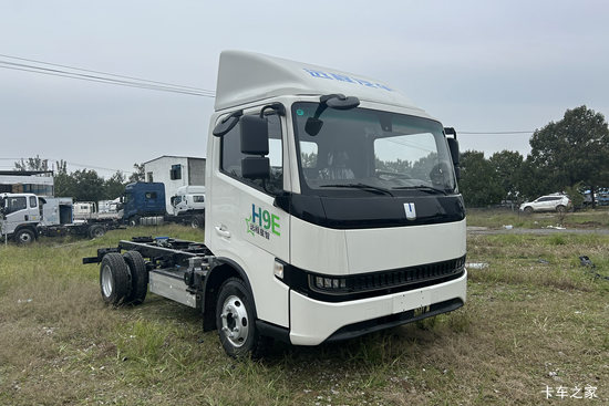 Զ������H9E 2025�� �ǻ۰� 4X2 4.02�׵��Ŵ��綯��س� ��о153.7kWh