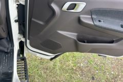 远程 星智H9E 智运版 4X2 4.02米单排纯电动冷藏车 智芯132.6kWh