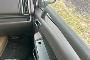 Զ�� ����H9E ���˰� 4X2 4.02�׵��Ŵ��綯��س� ��о132.6kWhͼƬ