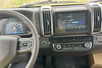 Զ�� ����H9E ���˰� 4X2 4.02�׵��Ŵ��綯��س� ��о132.6kWhͼƬ