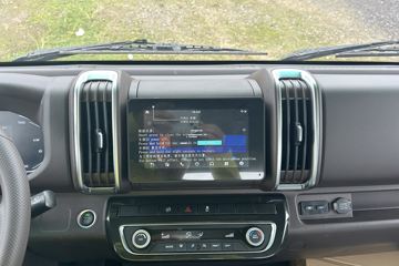 Զ�� ����H9E ���˰� 4X2 4.02�׵��Ŵ��綯��س� ��о132.6kWhͼƬ