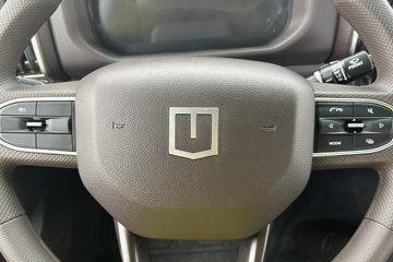 Զ�� ����H9E ���˰� 4X2 4.02�׵��Ŵ��綯��س� ��о132.6kWhͼƬ