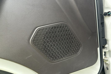 Զ�� ����H9E ���˰� 4X2 4.02�׵��Ŵ��綯��س� ��о132.6kWhͼƬ