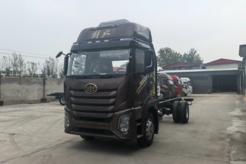 一汽解放J6G Pro领航版 7.8L柴油 380马力 4X2 一汽解放10档 全浮高顶 6.75米栏板载货车