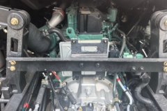 一汽解放J6G Pro领航版 7.8L柴油 380马力 4X2 一汽解放10档 全浮高顶 6.75米栏板载货车