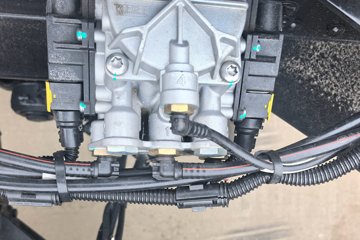 һ�����J6G Pro�캽�� 7.8L���� 380���� 4X2 һ�����10�� ȫ���߶� 6.75�������ػ���ͼƬ