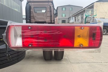 һ�����J6G Pro�캽�� 7.8L���� 380���� 4X2 һ�����10�� ȫ���߶� 6.75�������ػ���ͼƬ