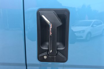 ����HOWOͳ˧ ��ɲ 4.15�׵��Ŵ��綯��դʽ�Ῠ ����ʱ��140.41kWhͼƬ