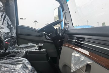 ����HOWOͳ˧ ��ɲ 4.15�׵��Ŵ��綯��դʽ�Ῠ ����ʱ��140.41kWhͼƬ