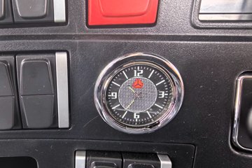 ����HOWOͳ˧ ��ɲ 4.15�׵��Ŵ��綯��դʽ�Ῠ ����ʱ��140.41kWhͼƬ