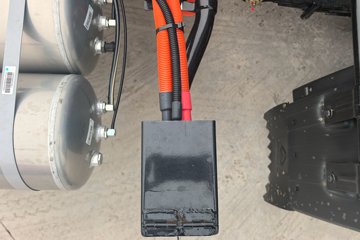 ����HOWOͳ˧ ��ɲ 4.15�׵��Ŵ��綯��դʽ�Ῠ ����ʱ��140.41kWhͼƬ