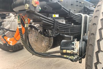 ����HOWOͳ˧ ��ɲ 4.15�׵��Ŵ��綯��դʽ�Ῠ ����ʱ��140.41kWhͼƬ