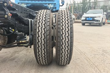 ����HOWOͳ˧ ��ɲ 4.15�׵��Ŵ��綯��դʽ�Ῠ ����ʱ��140.41kWhͼƬ