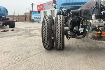 ����HOWOͳ˧ ��ɲ 4.15�׵��Ŵ��綯��դʽ�Ῠ ����ʱ��140.41kWhͼƬ