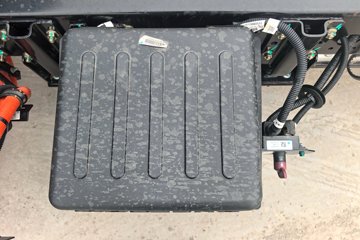 ����HOWOͳ˧ ��ɲ 4.15�׵��Ŵ��綯��դʽ�Ῠ ����ʱ��140.41kWhͼƬ