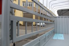 福田祥菱V5 3.8米单排纯电动仓栅式微卡 亿纬65.66kWh