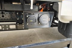 江淮 恺达EX6 3.5T 4.01米单排纯电动仓栅式微卡63.75kWh