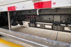 江淮 恺达EX6 3.5T 4.01米单排纯电动仓栅式微卡63.75kWh