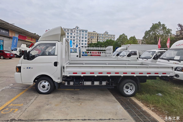 广东哪里买货车最好？惠州鑫通，新能源货车批发基地