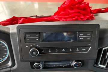 ����HOWO����PRO 2.5L���� 170���� ��ʿ��8�� 4.15�׵��������ῨͼƬ