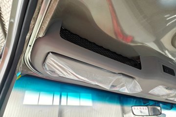 ����HOWO����PRO 2.5L���� 170���� ��ʿ��8�� 4.15�׵��������ῨͼƬ