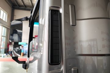 ����HOWO����PRO 2.5L���� 170���� ��ʿ��8�� 4.15�׵��������ῨͼƬ