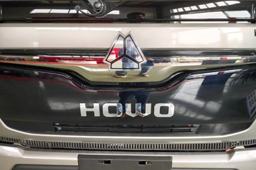 ����HOWO����PRO 2.5L���� 170���� ��ʿ��8�� 4.15�׵��������ῨͼƬ