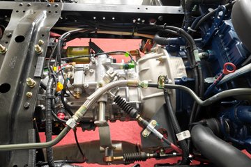 ����HOWO����PRO 2.5L���� 170���� ��ʿ��8�� 4.15�׵��������ῨͼƬ