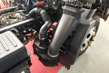 ����HOWO����PRO 2.5L���� 170���� ��ʿ��8�� 4.15�׵��������ῨͼƬ