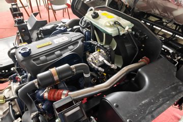 ����HOWO����PRO 2.5L���� 170���� ��ʿ��8�� 4.15�׵��������ῨͼƬ