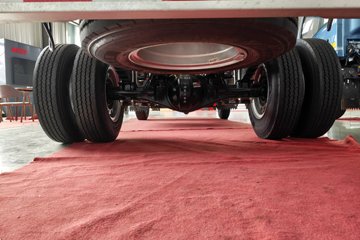 ����HOWO����PRO 2.5L���� 170���� ��ʿ��8�� 4.15�׵��������ῨͼƬ