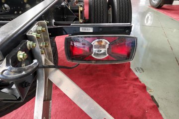 ����HOWO����PRO 2.5L���� 170���� ��ʿ��8�� 4.15�׵��������ῨͼƬ