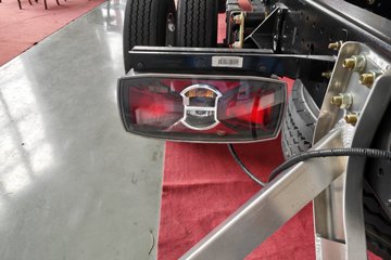 ����HOWO����PRO 2.5L���� 170���� ��ʿ��8�� 4.15�׵��������ῨͼƬ