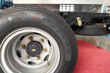 ����HOWO����PRO 2.5L���� 170���� ��ʿ��8�� 4.15�׵��������ῨͼƬ