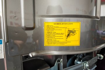 ����HOWO����PRO 2.5L���� 170���� ��ʿ��8�� 4.15�׵��������ῨͼƬ