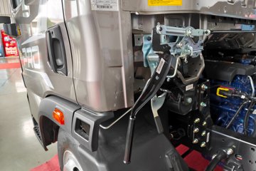 ����HOWO����PRO 2.5L���� 170���� ��ʿ��8�� 4.15�׵��������ῨͼƬ