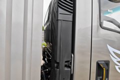 中国重汽HOWO 悍将 155马力 4.15米单排厢式轻卡