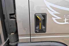 中国重汽HOWO 悍将 155马力 4.15米单排厢式轻卡