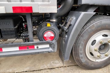 �й�����HOWO ���� 155���� 4.15�׵�����ʽ�ῨͼƬ