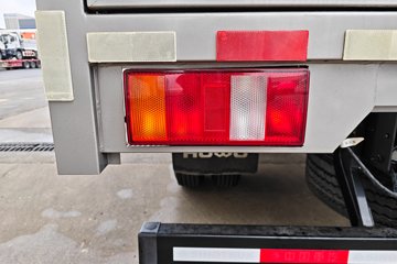 �й�����HOWO ���� 155���� 4.15�׵�����ʽ�ῨͼƬ