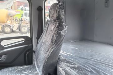 �������ó� ����KL�ؿ� 490���� 6X4 ǣ����(440����)ͼƬ