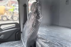 东风商用车 天龙KL重卡 490马力 6X4 牵引车(440后桥) 东风商用车 天龙KL重卡 490马力 6X4 牵引车(440后桥)