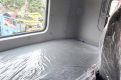 东风商用车 天龙KL重卡 490马力 6X4 牵引车(440后桥) 东风商用车 天龙KL重卡 490马力 6X4 牵引车(440后桥)