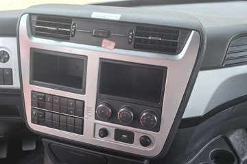 �������ó� ����KL�ؿ� 490���� 6X4 ǣ����(440����)ͼƬ