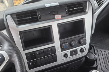 �������ó� ����KL�ؿ� 490���� 6X4 ǣ����(440����)ͼƬ